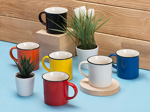 Кружка Countryside S с черным ободком, белая внутри, цветная снаружи, красный - рис 3.